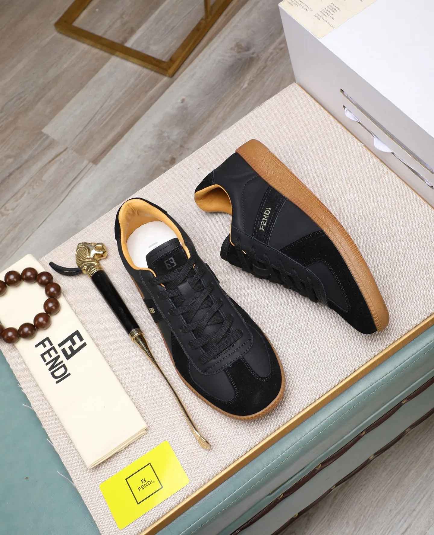 Men's shoes 💰420🕷🕷[FENDI] Fendi fashionable casual men's shoes 🇨🇳Original official website 1:1 model opening, new models are available first 💯Not high-profile but avant-garde, simple About low-key and fashionable, super versatile style 🌿 Made of original cowhide ➕ Pigskin lining 🎋 The version is comfortable on the feet, so rigorous for any small place, and the workmanship is first-class 🍍38-44 Large quantities in stock